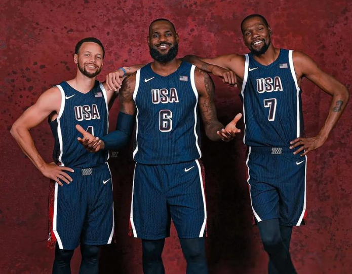 云开体育-NBA总收入前十榜单：詹姆斯1.326亿美元居首 詹库杜全超1亿前三